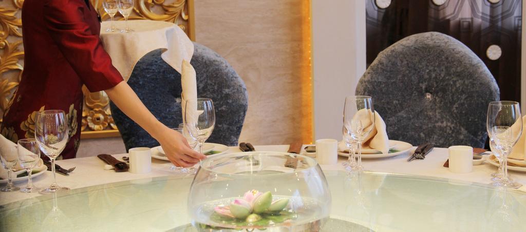 The Center Hotel Uy Hải Ngoại thất bức ảnh