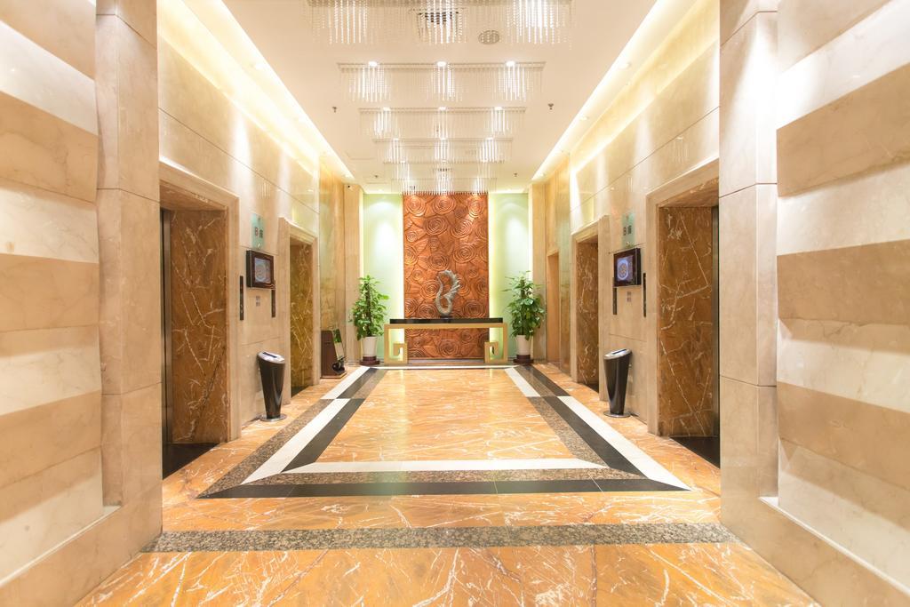 The Center Hotel Uy Hải Ngoại thất bức ảnh